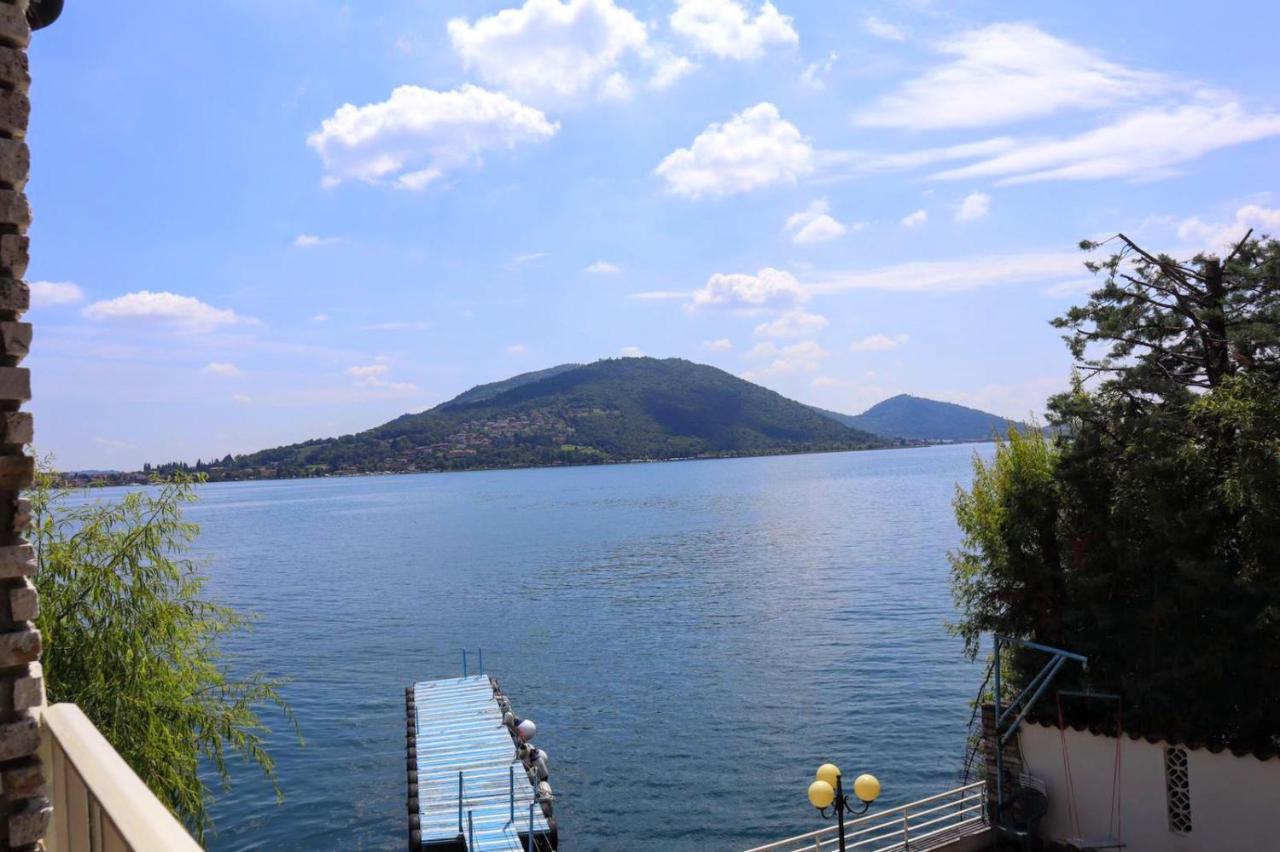 La Finestra "Sul Lago" Predore Exterior foto